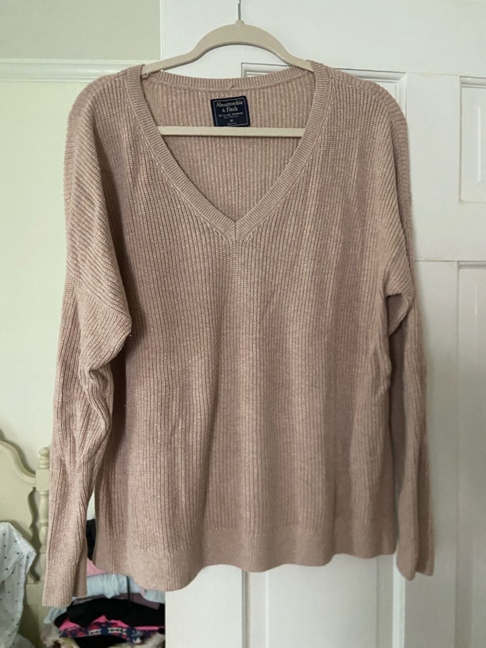 Abercrombie & Fitch Women's V-Neck Ribbed Sweater